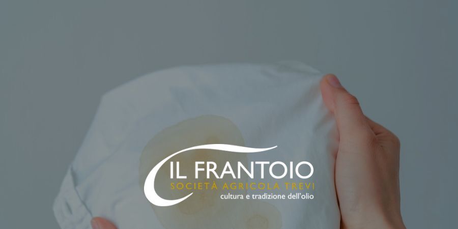 Come togliere le macchie d'olio dai vestiti