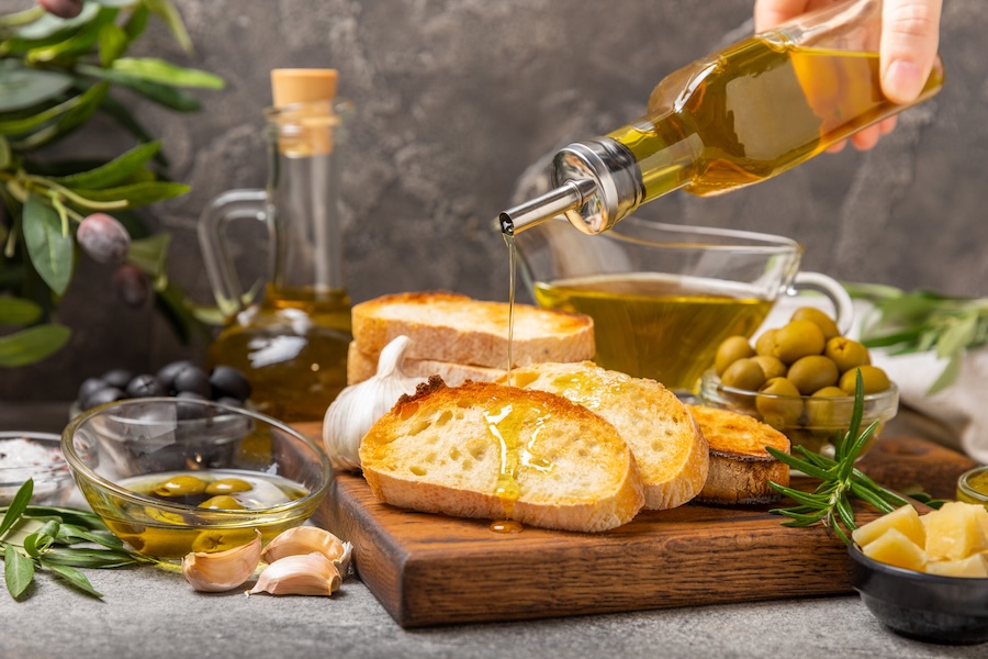 Usi e benefici dell'olio di oliva